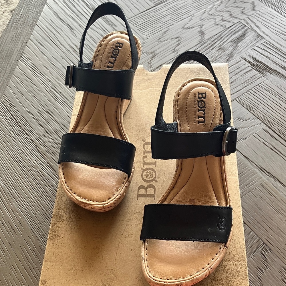 Born Boulder Black Leather Two-Strap Slingback Sandals